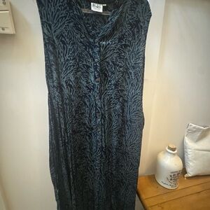 NWOT XL Rayon Batik  Blue Patterned Dress